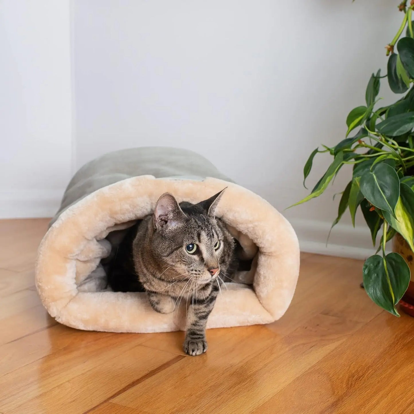 Cat Sleeping Bag Semi-Closed for Autumn & Winter